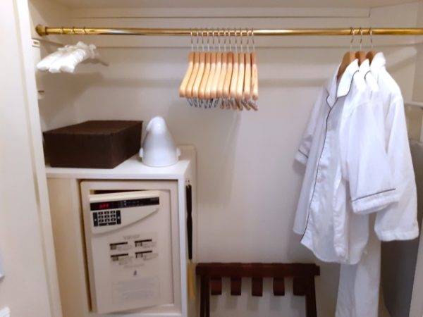 リッツカールトン大阪 クローゼット