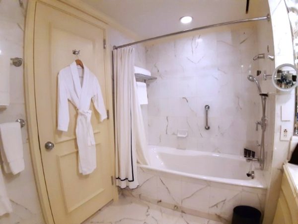 リッツカールトン大阪 クラブスーペリア バスタブ