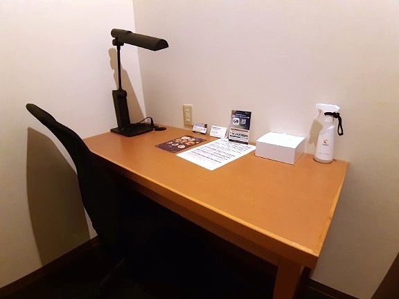 コンフォートイン六本木東京 ツインエコノミー1 デスク