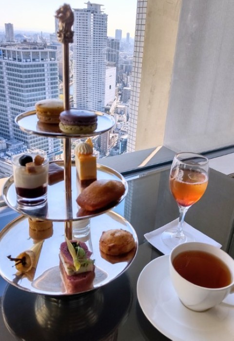 リッツカールトン大阪 クラブラウンジ アフタヌーンティー