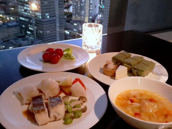 リッツカールトン大阪 クラブラウンジ 夕食前オードブル レストランスペシャリティ