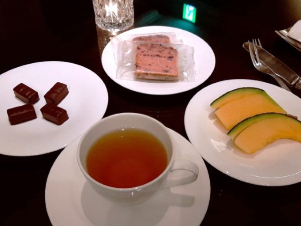 リッツカールトン大阪 クラブラウンジ スイーツ&コーディアル