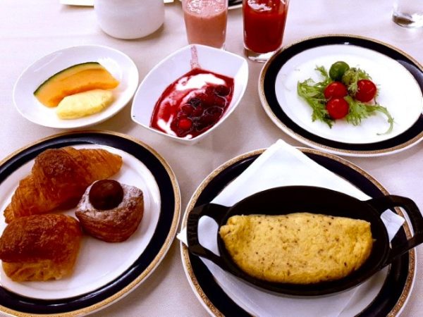 リッツカールトン大阪 朝食 洋食
