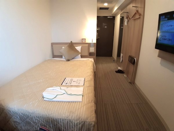 ユニゾイン大阪北浜　シングル　ベッド２